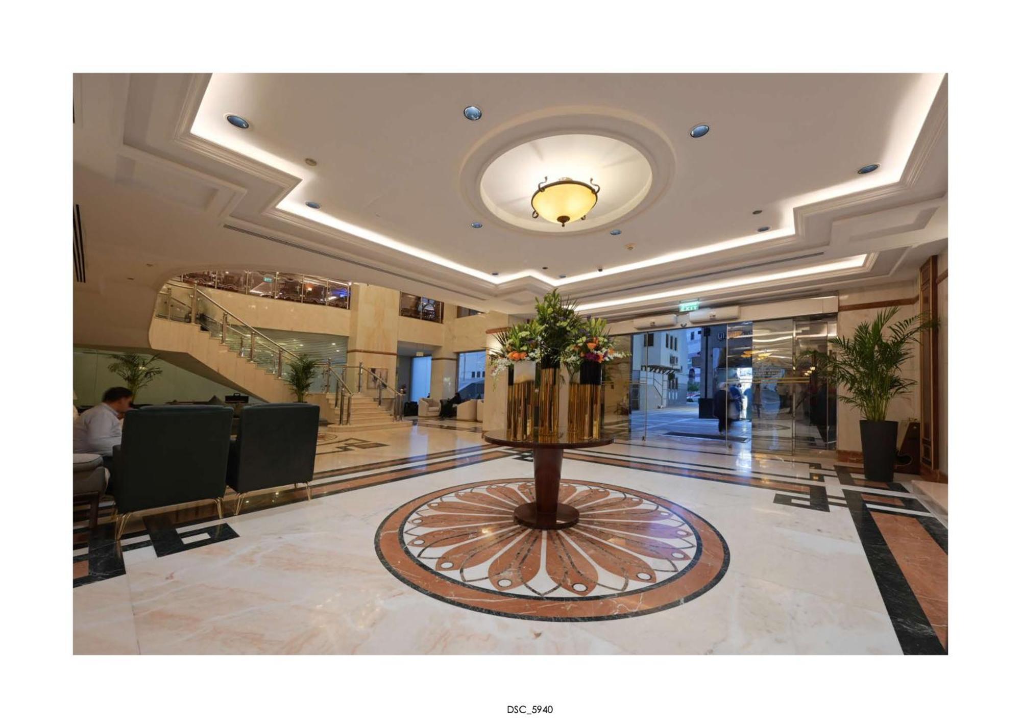 อัล ไอมัน รอยัล โฮเต็ล  Hotel Medina ภายนอก รูปภาพ Lobby