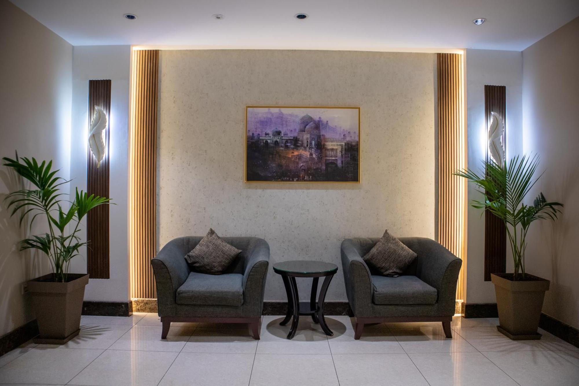 อัล ไอมัน รอยัล โฮเต็ล  Hotel Medina ภายนอก รูปภาพ The lobby of the hotel