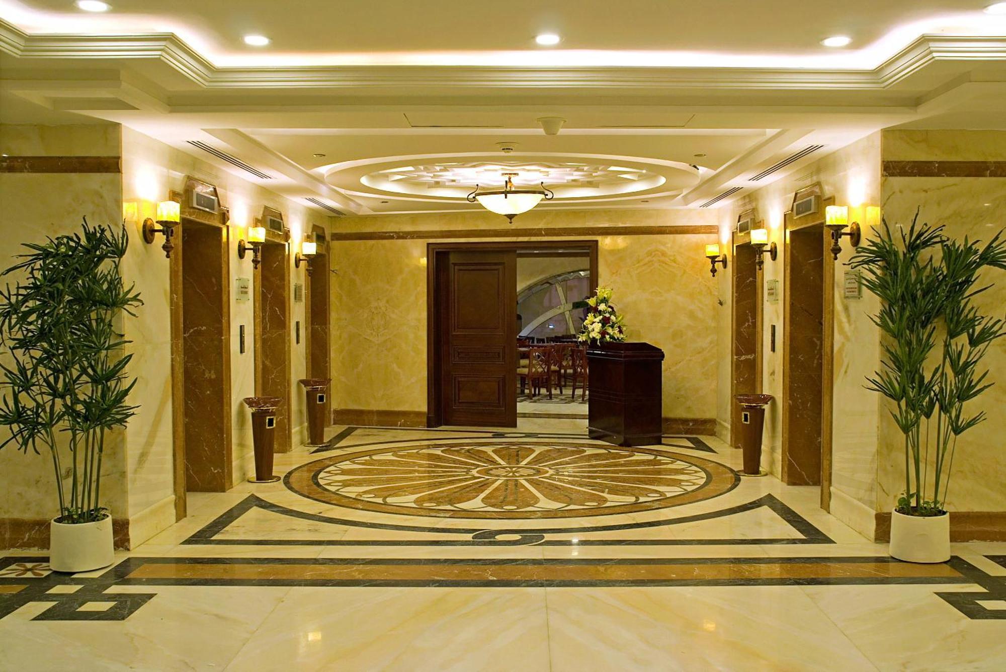 อัล ไอมัน รอยัล โฮเต็ล  Hotel Medina ภายนอก รูปภาพ The lobby of the hotel
