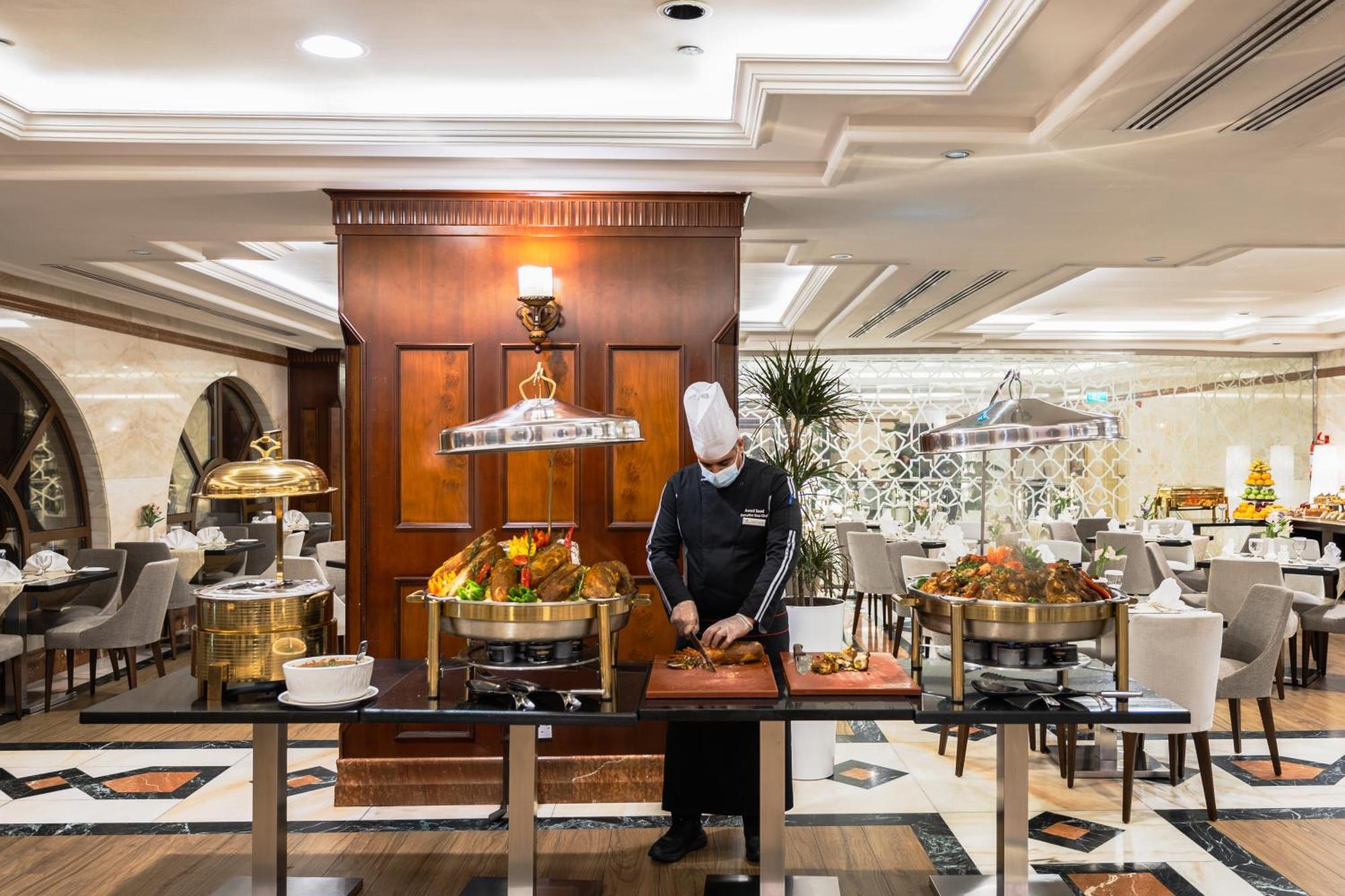 อัล ไอมัน รอยัล โฮเต็ล  Hotel Medina ภายนอก รูปภาพ
