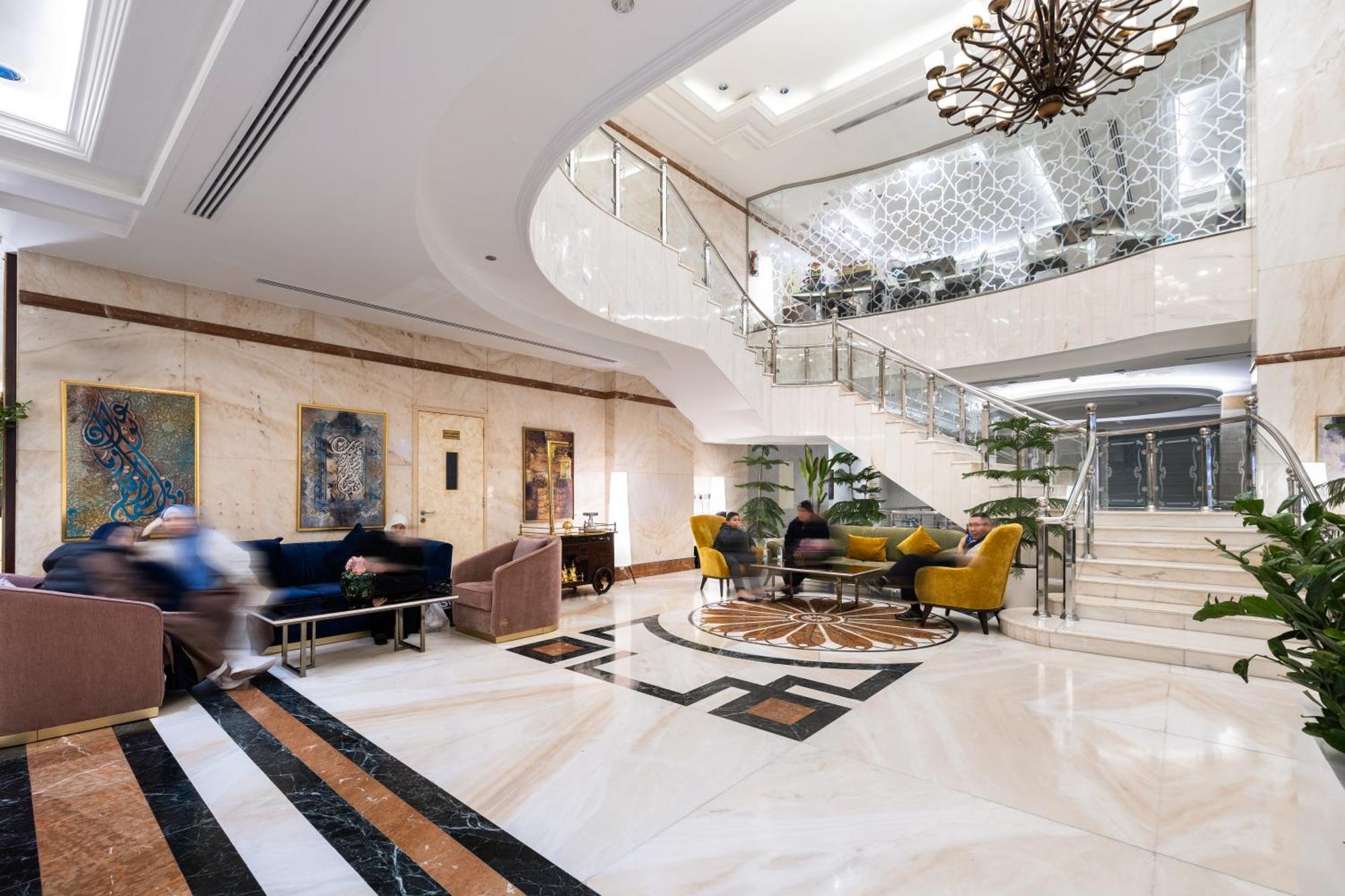อัล ไอมัน รอยัล โฮเต็ล  Hotel Medina ภายนอก รูปภาพ