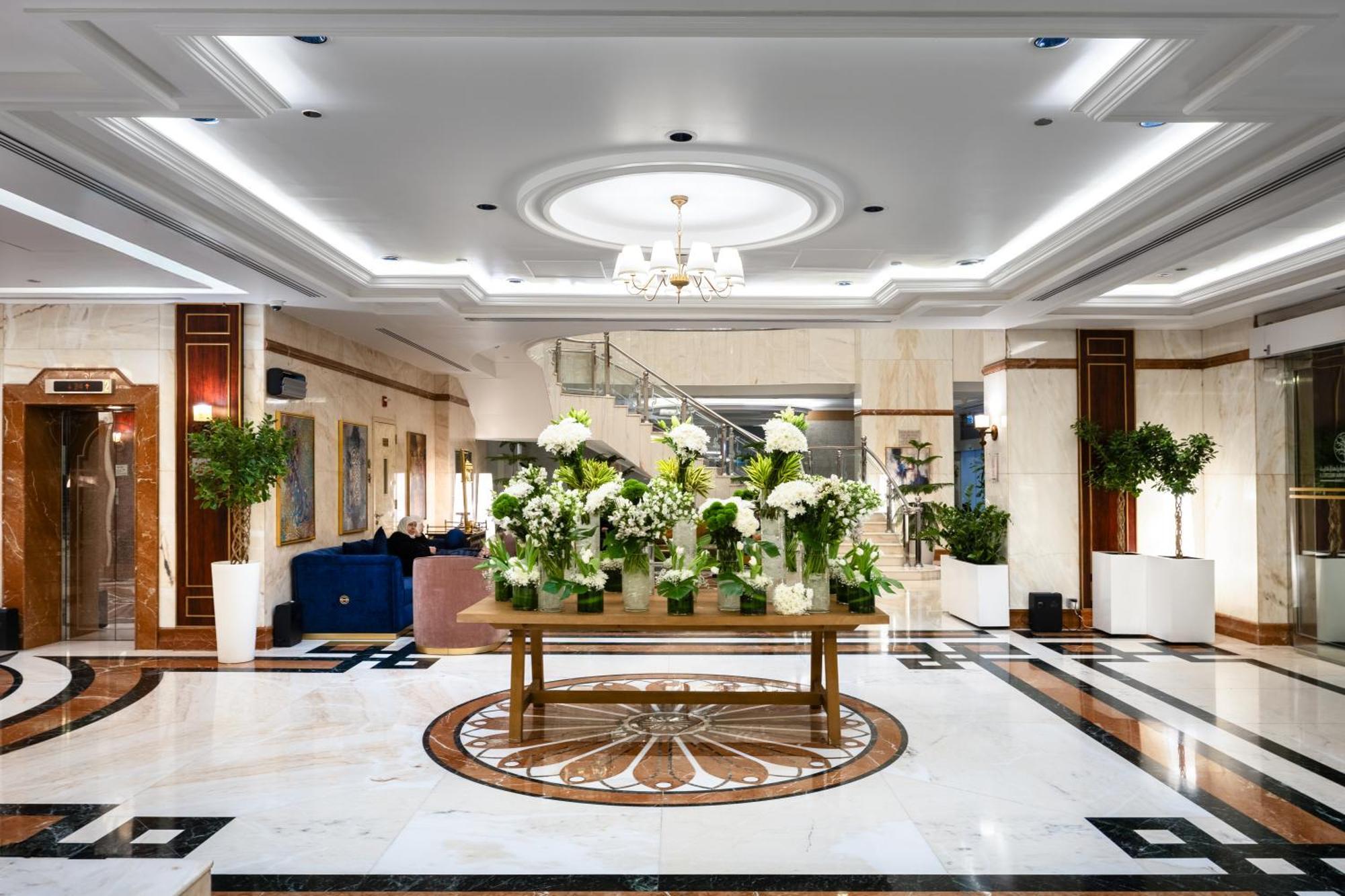 อัล ไอมัน รอยัล โฮเต็ล  Hotel Medina ภายนอก รูปภาพ